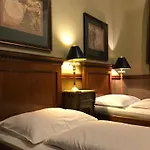 Continental Hotel