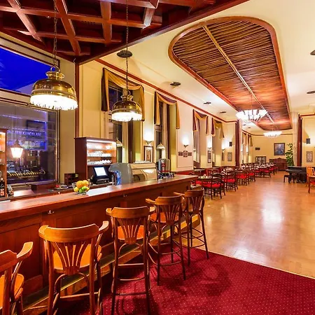 Continental Hotel