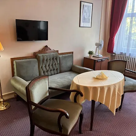 Continental Hotel
