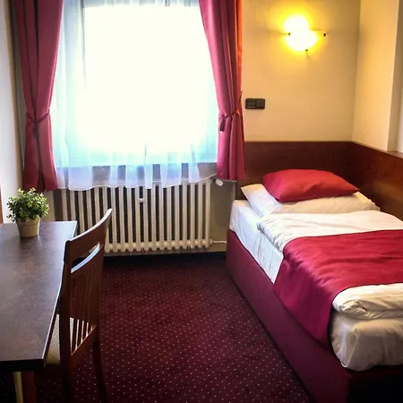 Continental 3* Plzeň