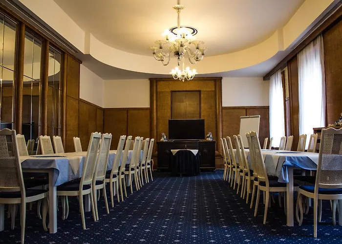 Continental 3* Plzeň